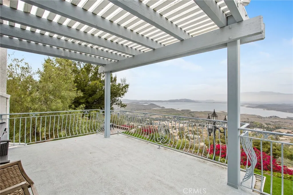 20976 Bentley Drive, Lake Mathews, California 92570 home-pic-26